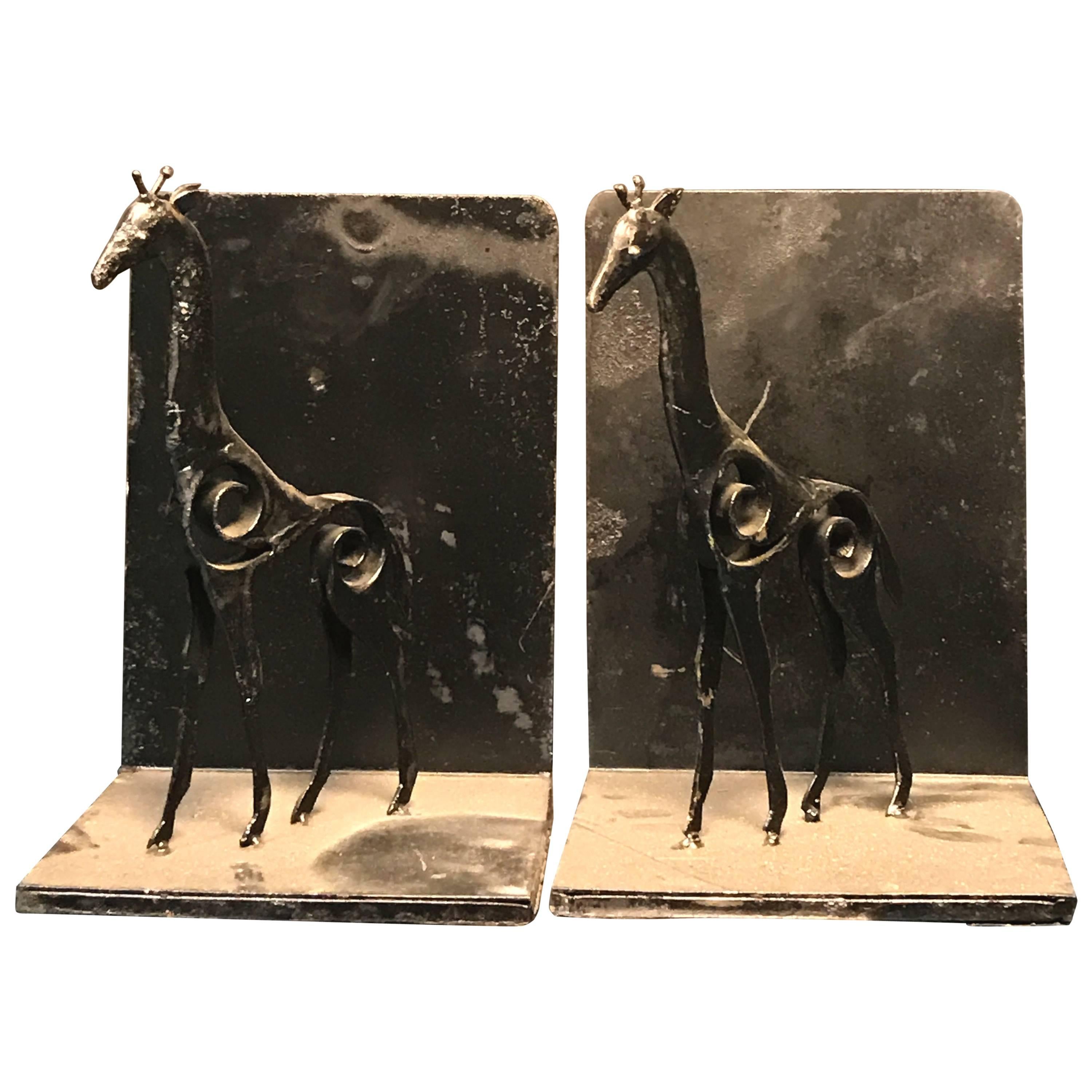 Unusual Pair of Painted Iron Giraffe Bookends in the Manner of Giacometti For Sale