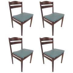 Set of Four Mid-Century Modern Danish Rosewood Dining Chairs with Leather Seats 10