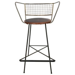 Klassischer Mid-Century Modern-Hocker aus Messing und Draht aus Eisen