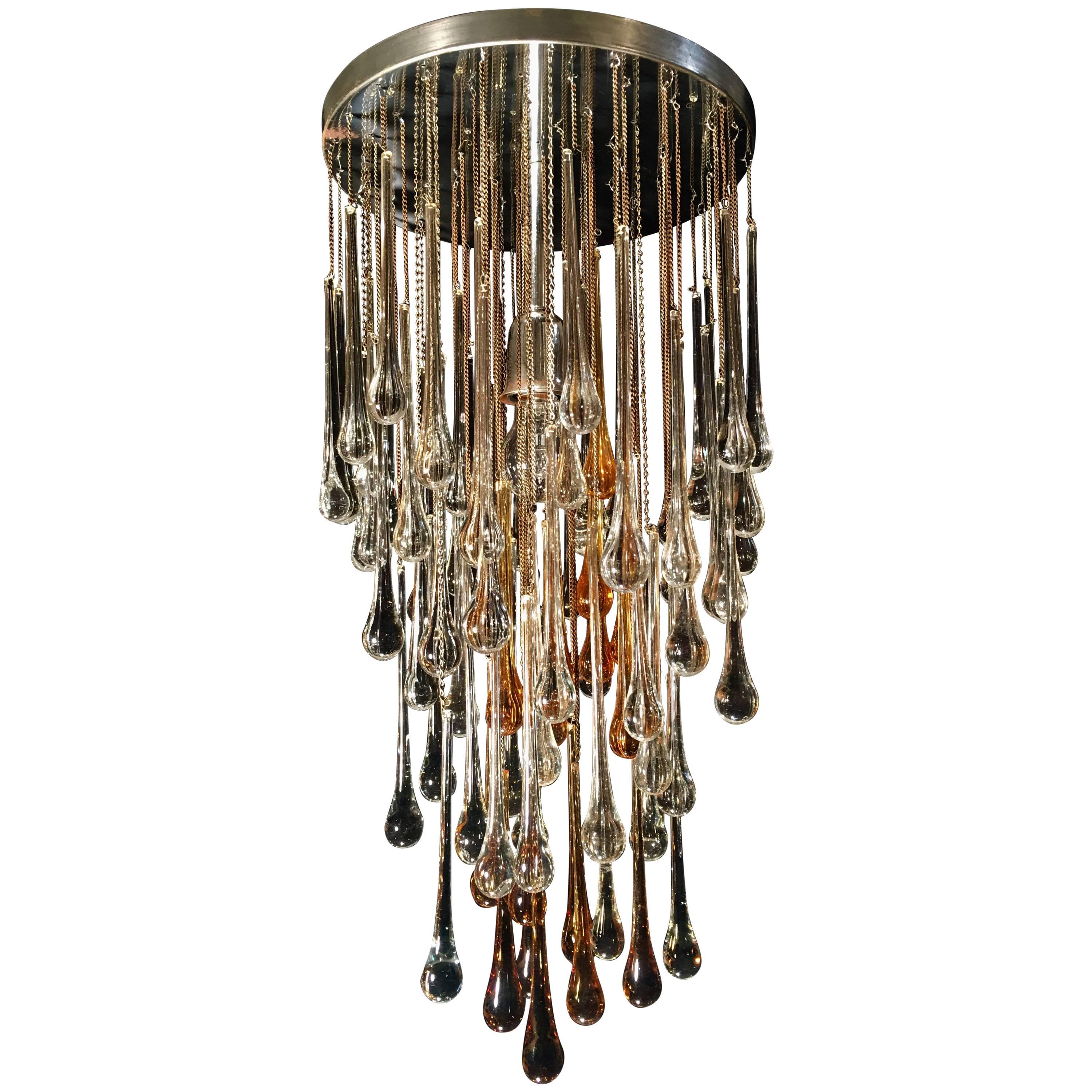 Exceptional Drops Chandelier in the Style of Venini, 1970s