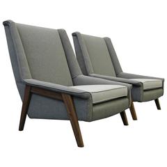 Pair of Mid-Century Lounge Chairs 10