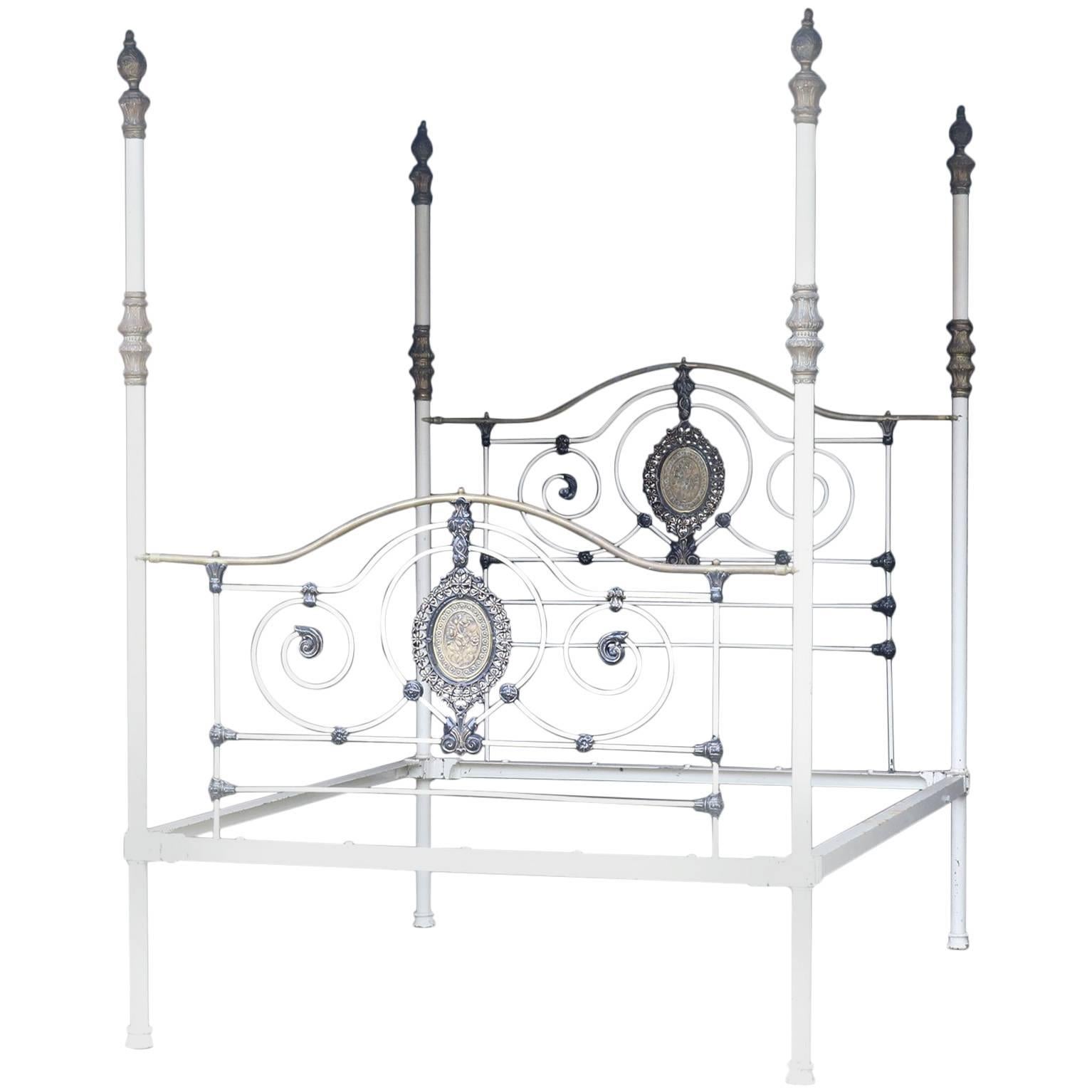 Wide Cast Iron Four Poster Bed M4P23