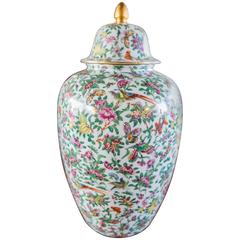Pot en porcelaine peint à la main par B&C Limoges:: France:: vers 1920
