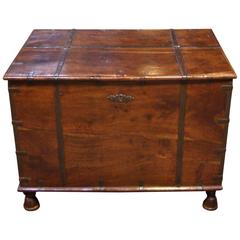 19th Century Beautiful Anglo-Indian Small Teak Chest