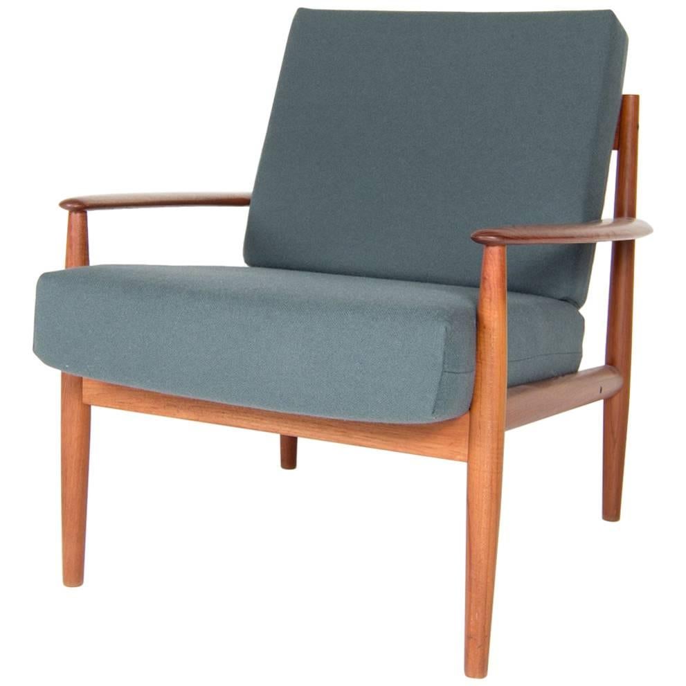 Grete Jalk Chair Model 118 Produced by France and Son For Sale