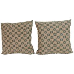 Pair of Vintage Barkcloth Pink and Green Decorative Pillows 3