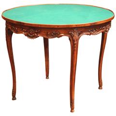 Early 20th Century French Louis XV Carved Walnut Round Game Table with Felt