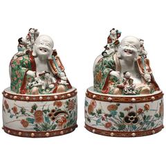 Antique 17th Century Pair of Japanese Imari Porcelain Putai Sit on Drum