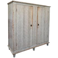 Gustavian Painted Sideboard, circa 1800 3