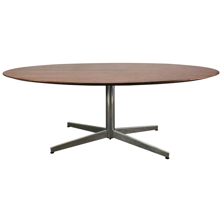 Florence Knoll Oval Conference or Dining Table, Knoll International For