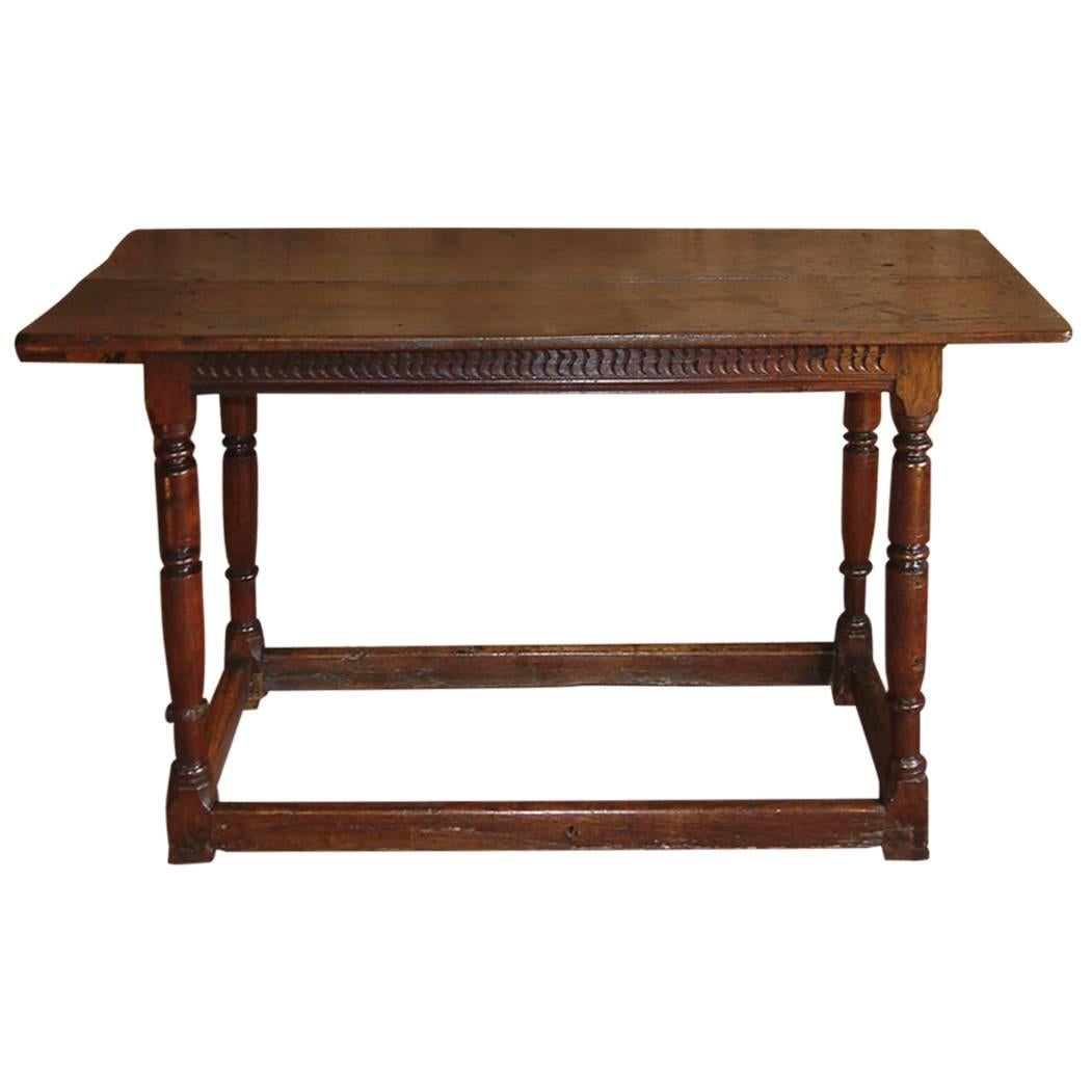 17th Century Oak Refectory Supper Dining Table Dating from, circa 1680