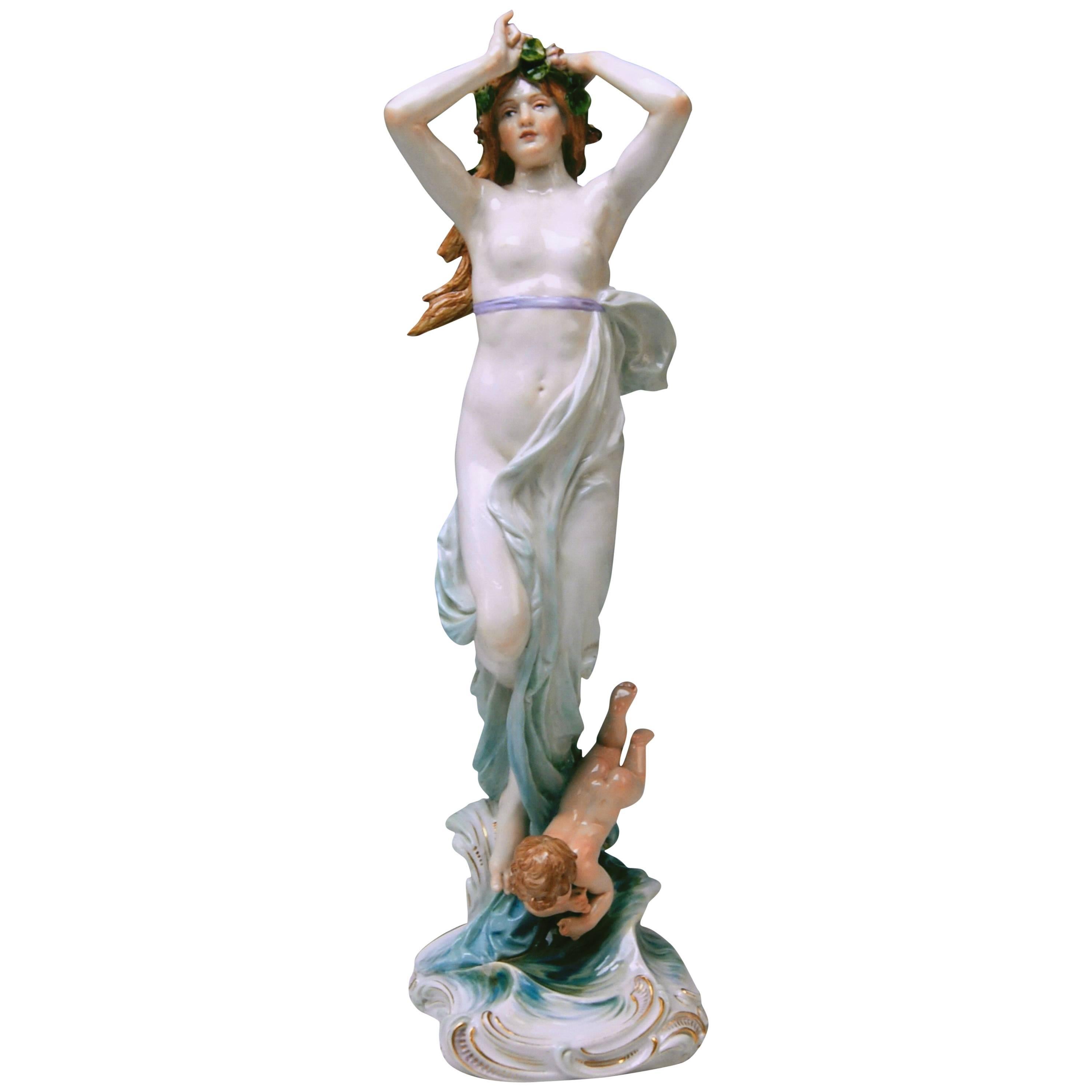 Meissen Birth of Venus Offermann Friedrich Figurine Model R 124  made 1900-1905