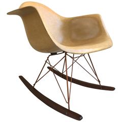 Vintage 1960s Charles Eames for Herman Miller RAR Shell Rocker