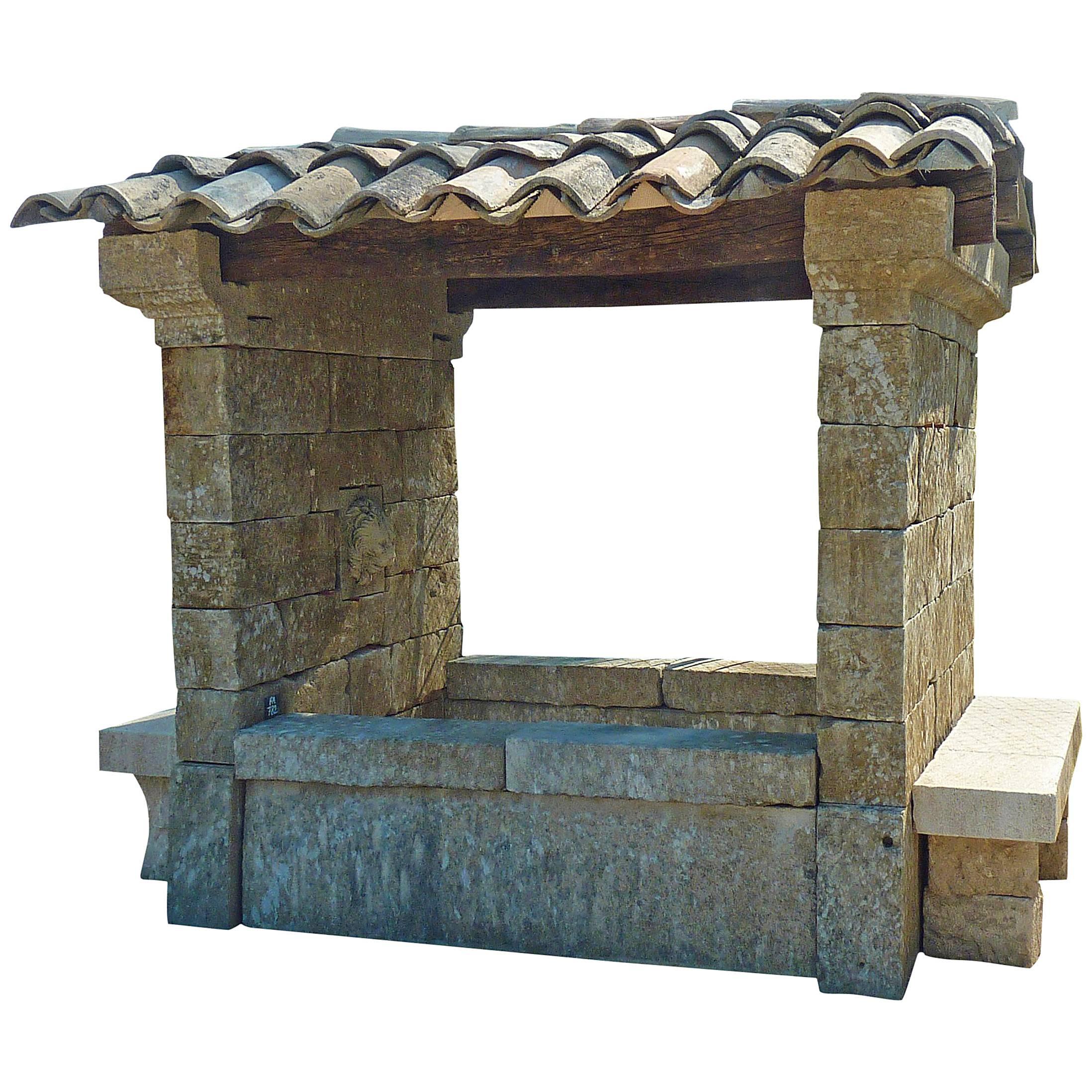 Rare French Limestone Shelter Fountain, 19th Century For Sale