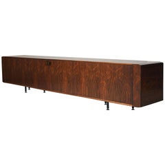 Credenza by Jorge Zalszupin