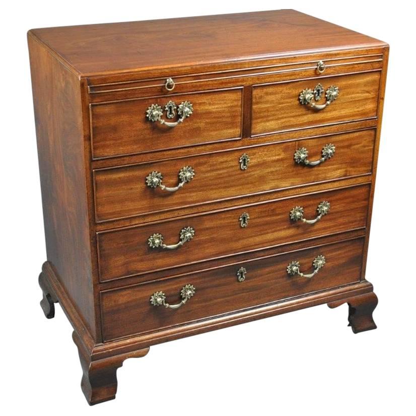 Mid 18th Century Mahogany Gentlemen's Chest of Drawers For Sale