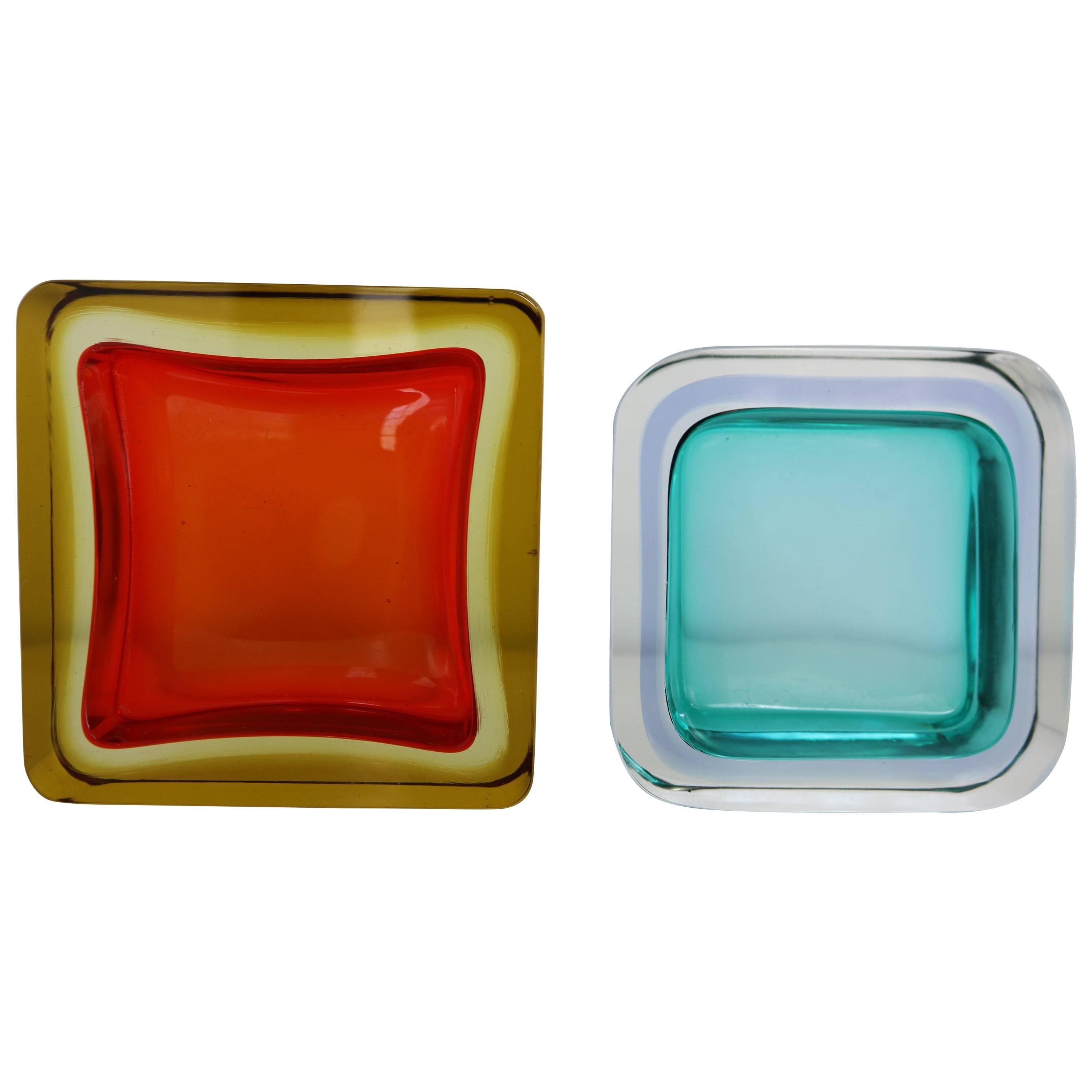Pair of Italian Mid-Century Murano Sommerso Cased Glass Dishes