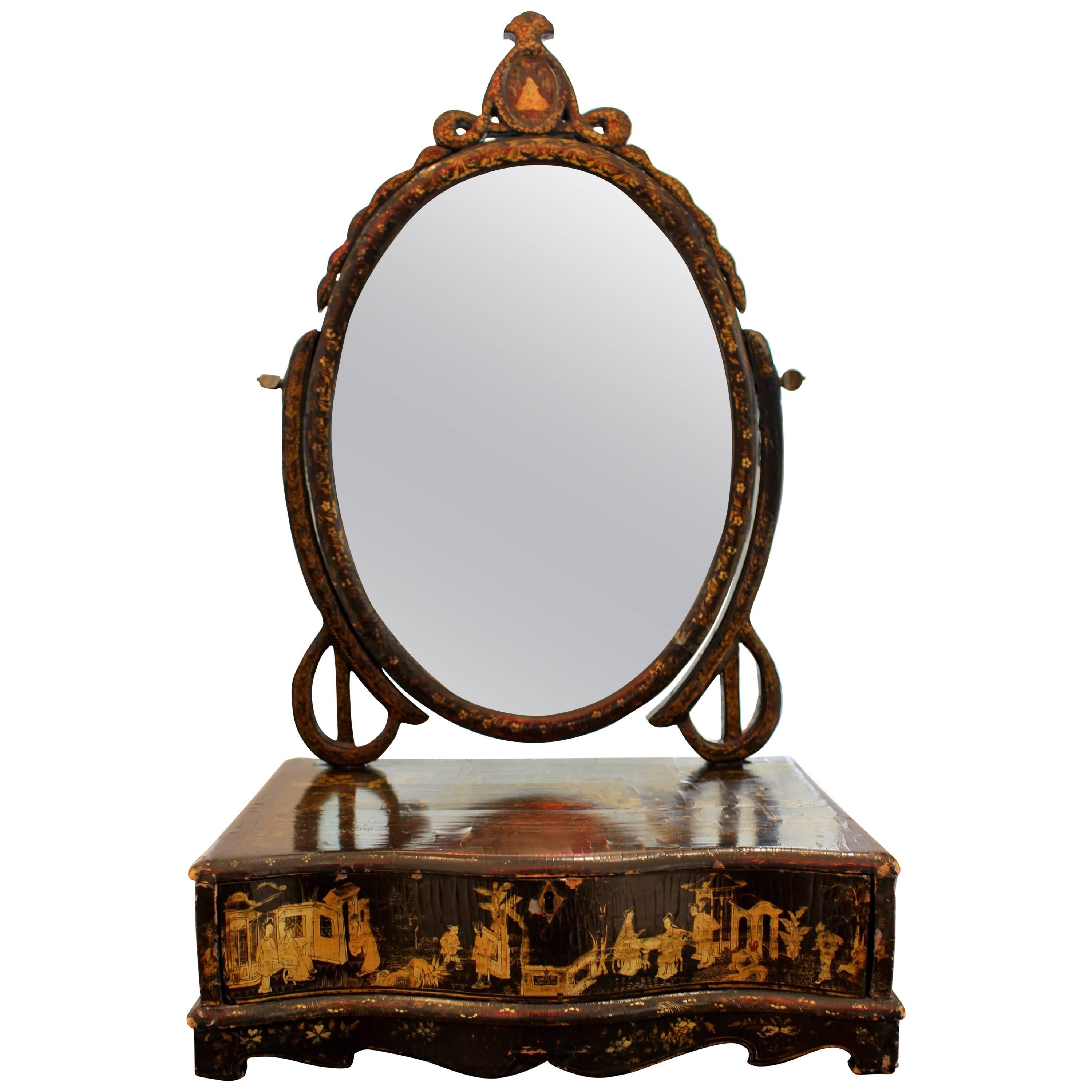 Serpentine-Front Chinese Gilt-Decorated Chinoiserie Dressing Table Mirror For Sale