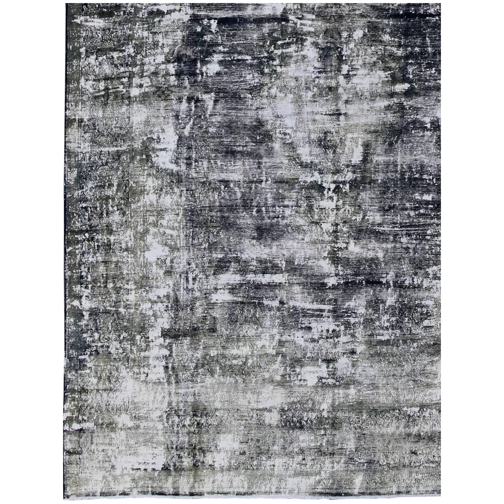  Distressed Vintage Persian Rug with Abstract Design in Dark Blue, Green & Gray & White.

Measures: 9'6 x 12'8

Distressed vintage Persian Rug with Modern abstract Design in gray, Charcoal and White colors. Vintage distressed Persian rug, for modern