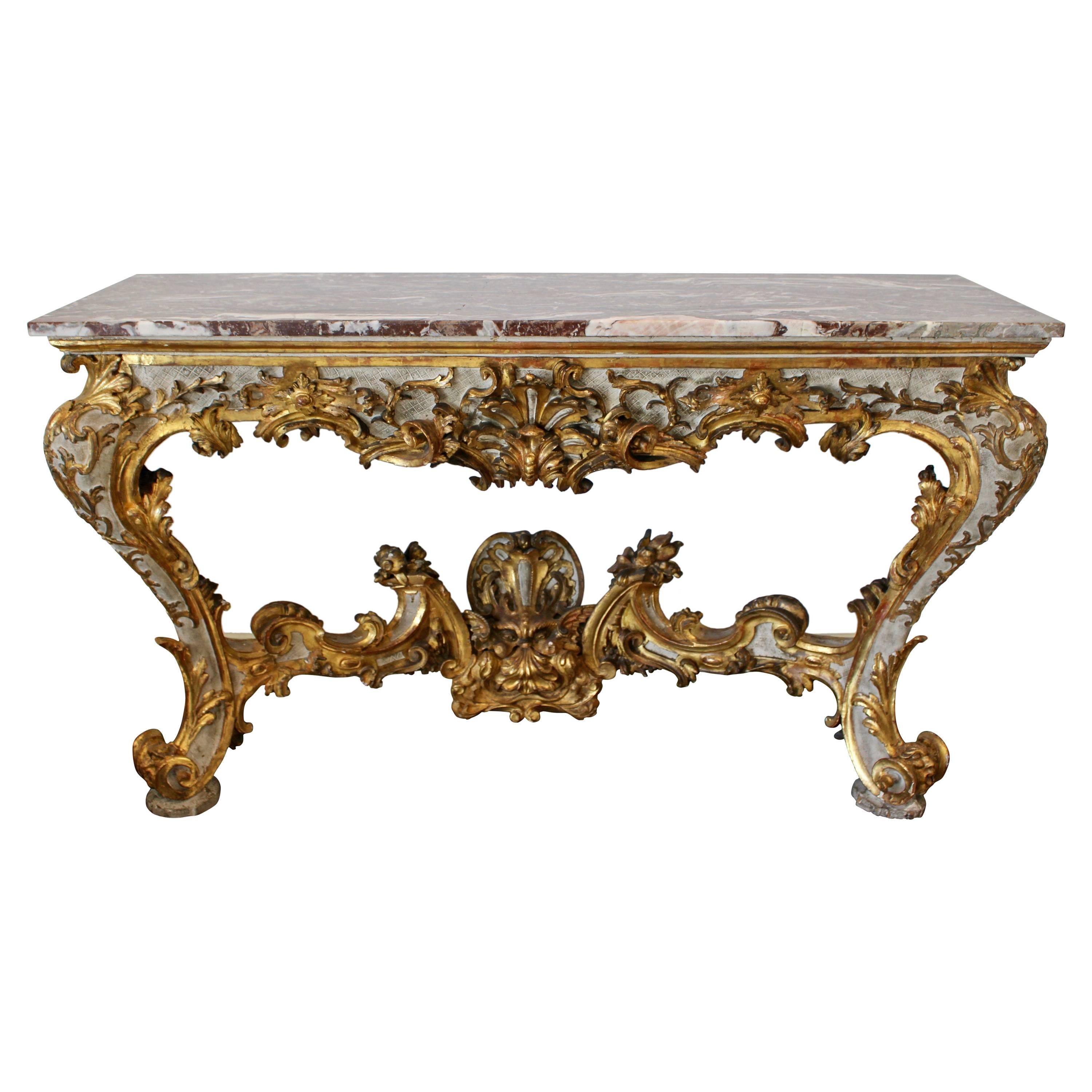 Table console vénitienne des années 1720 en bois doré de la période rococo précoce avec plateau en marbre rouge