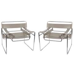 Pair of Bauhaus Signed Marcel Breuer Wassily Chairs for Knoll Studios