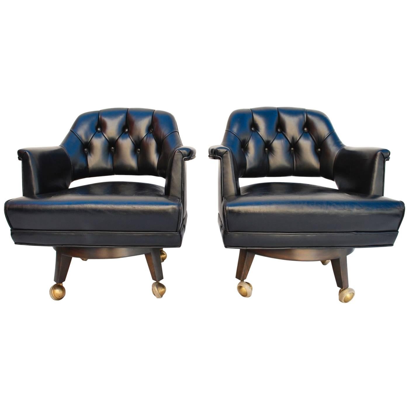 Elegant Pair of Mid-Century Leather Chairs Design by Monteverdi Young For Sale