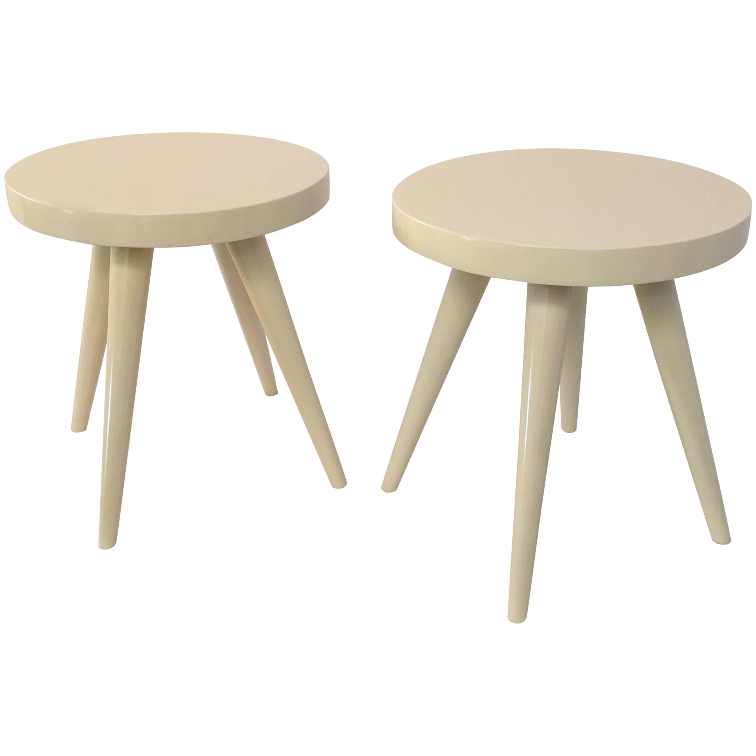 Pair of Modern White Lacquered Stools in the Manner of Charlotte Perriand