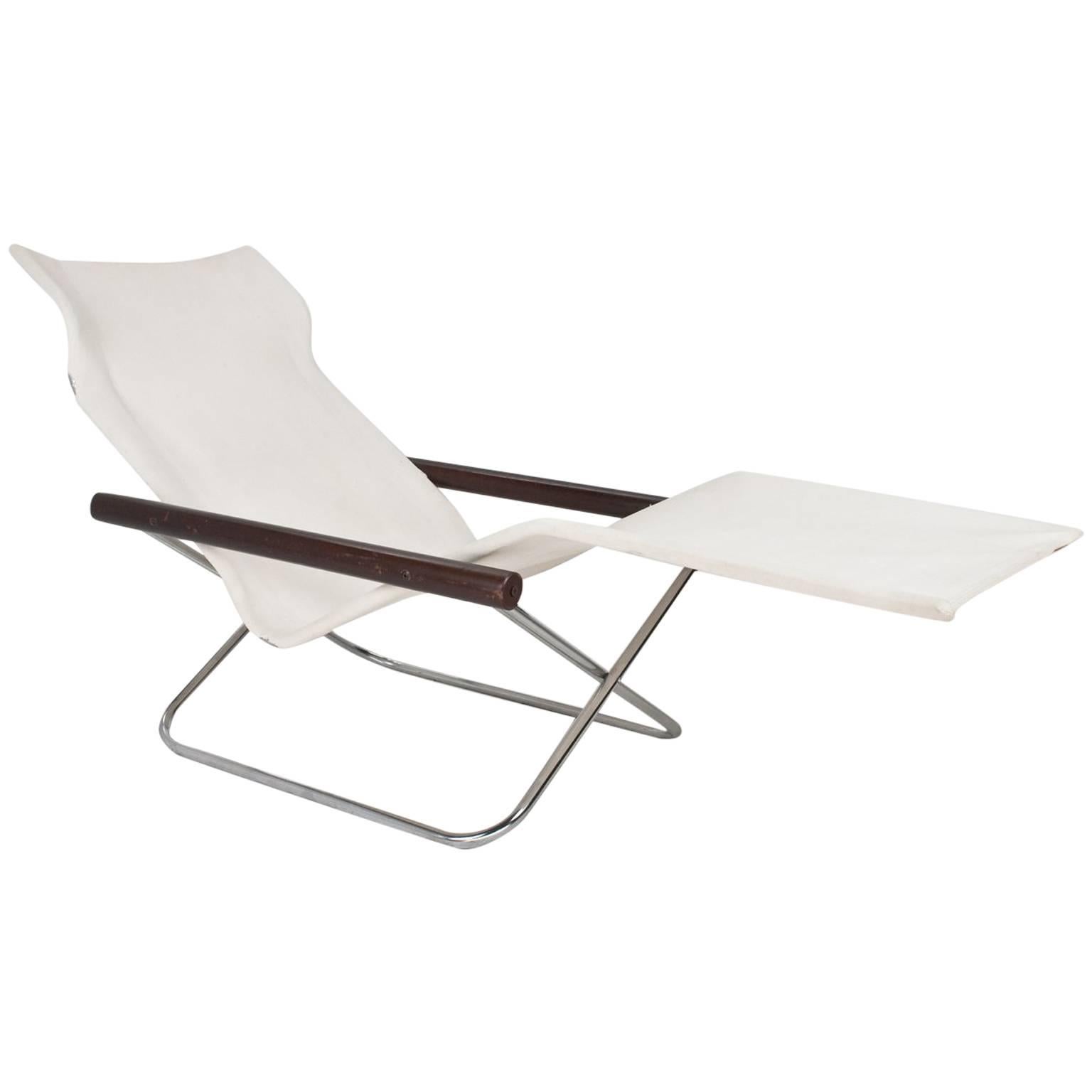 1958, Takeshi Nii Chaise Lounge Folding Chair Model NY