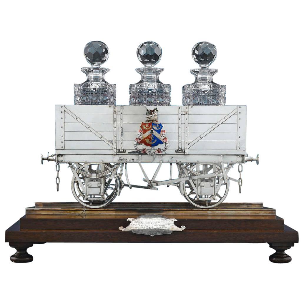 Silver Railway Car Decanter Stand