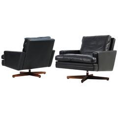 Pair of 1960s Swivel Lounge Chairs Fredrik A. Kayser Mod. 807 Leather & Rosewood 10