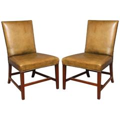 A Pair of English Chippendale Style Side Chairs 2