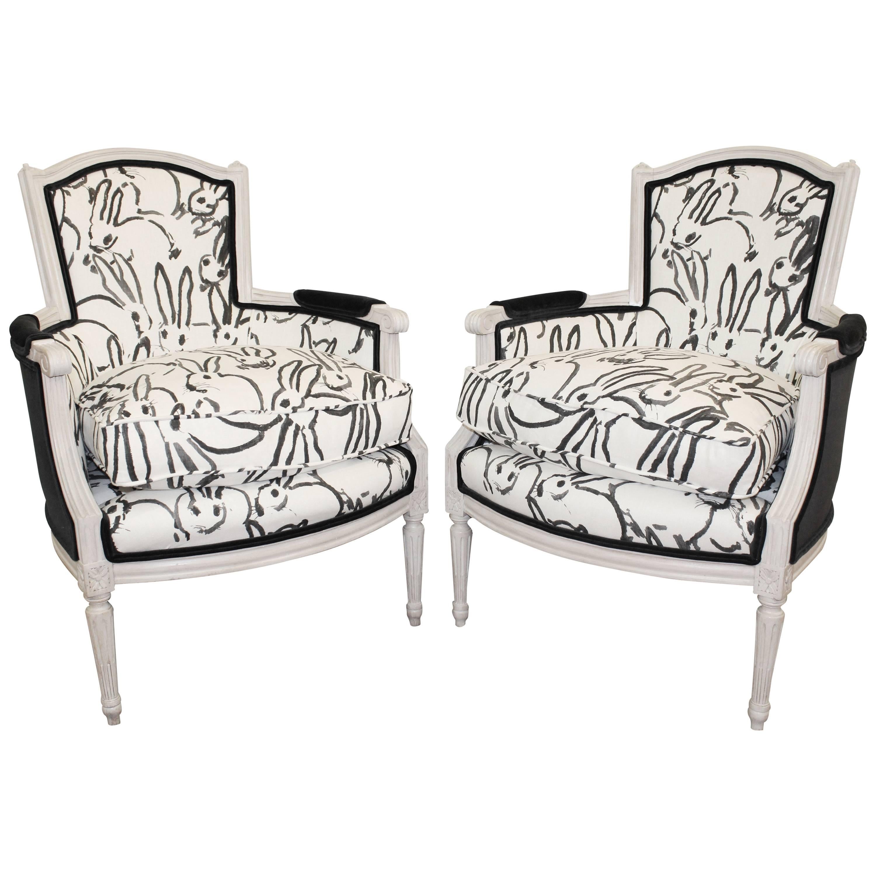 Pair of French Hollywood Regency Bergeres with Hunt Slonem 'Bunnies' Fabric