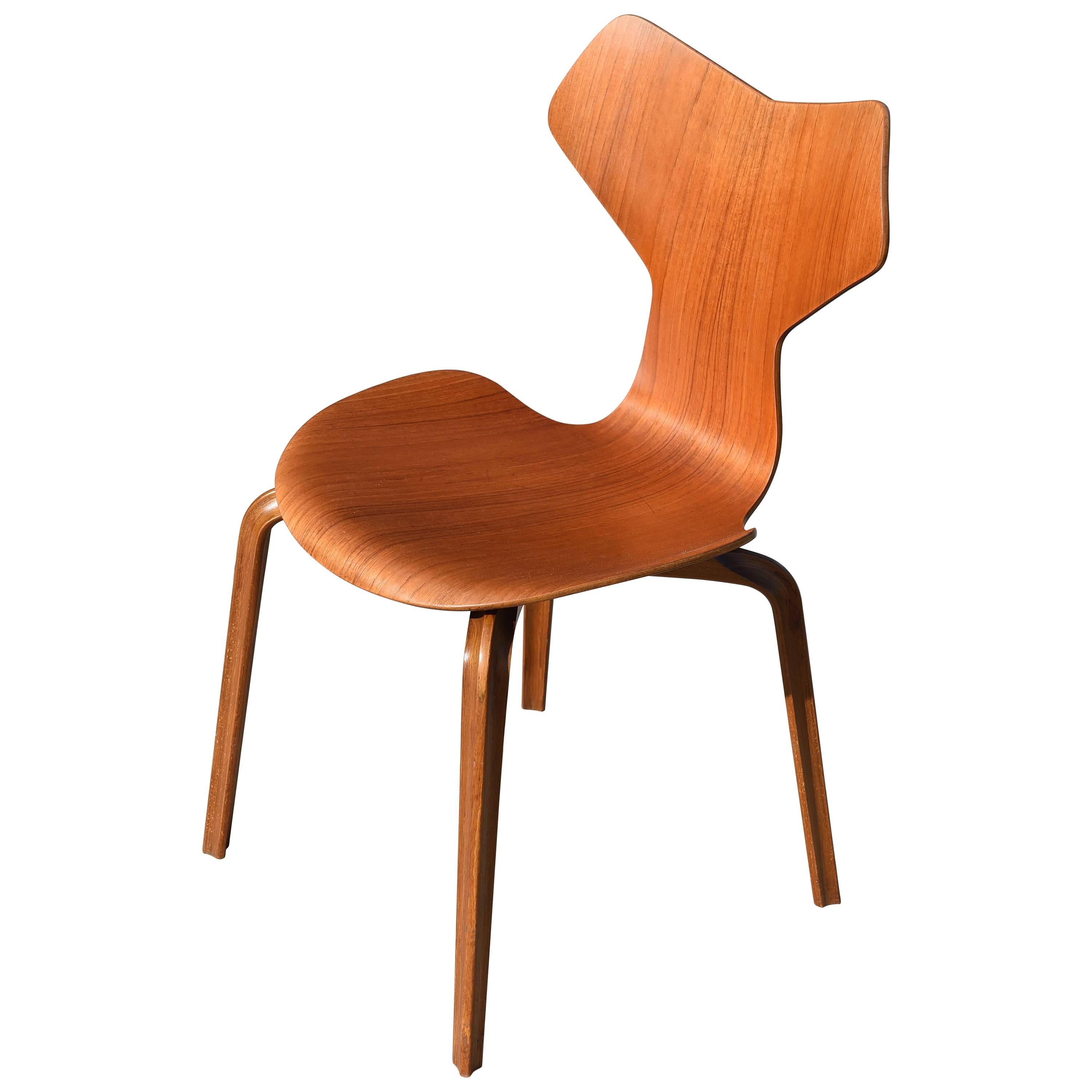 Grand Prix Chair by Arne Jacobsen for Fritz Hansen