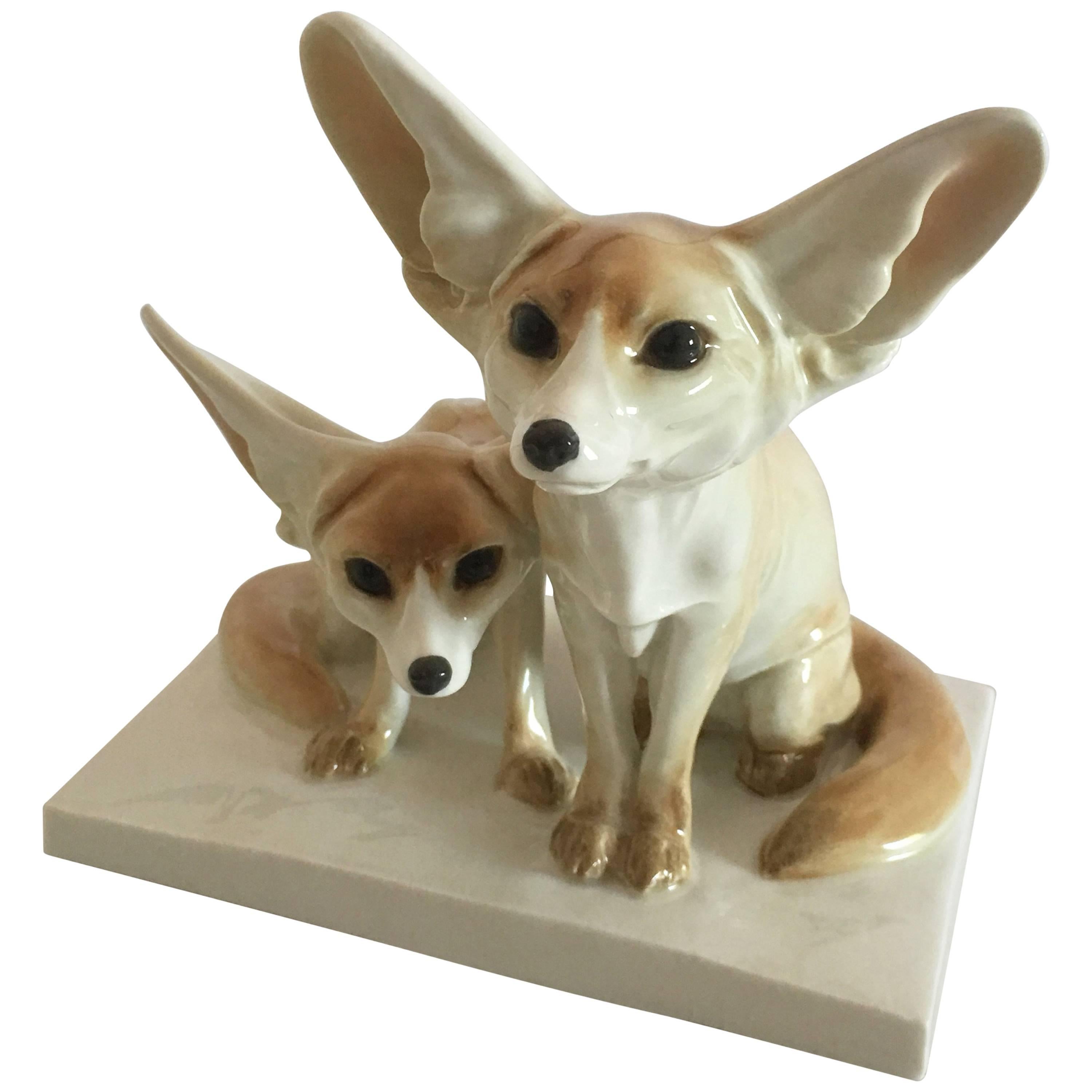 Meissen Figurine of Two Prairie Foxes For Sale