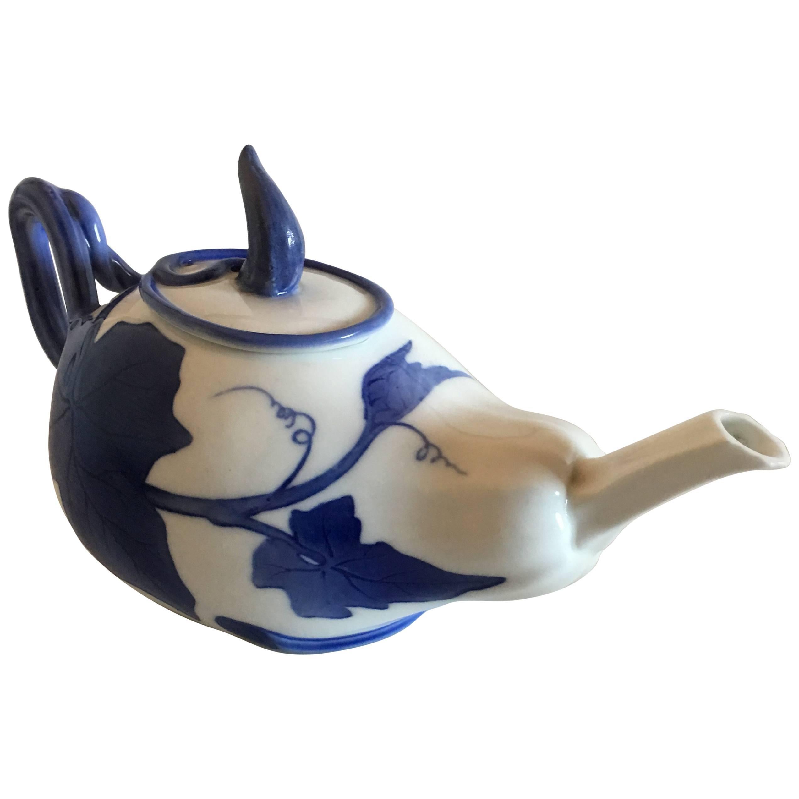 Royal Copenhagen Art Nouveau Tea Pot #506 'Dinnerware No. 4' For Sale