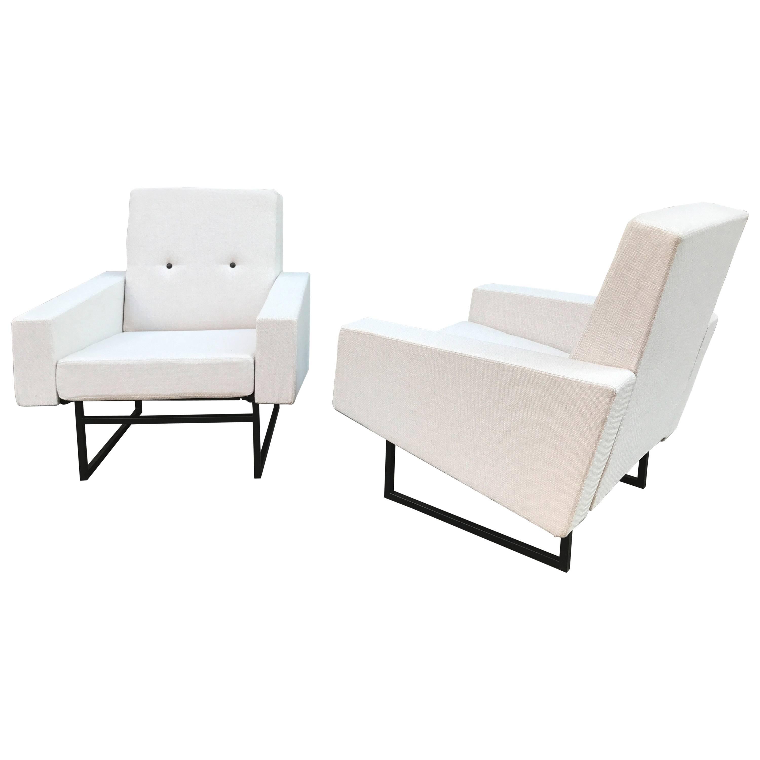 Pierre Guariche a Pair of Armchair For Sale