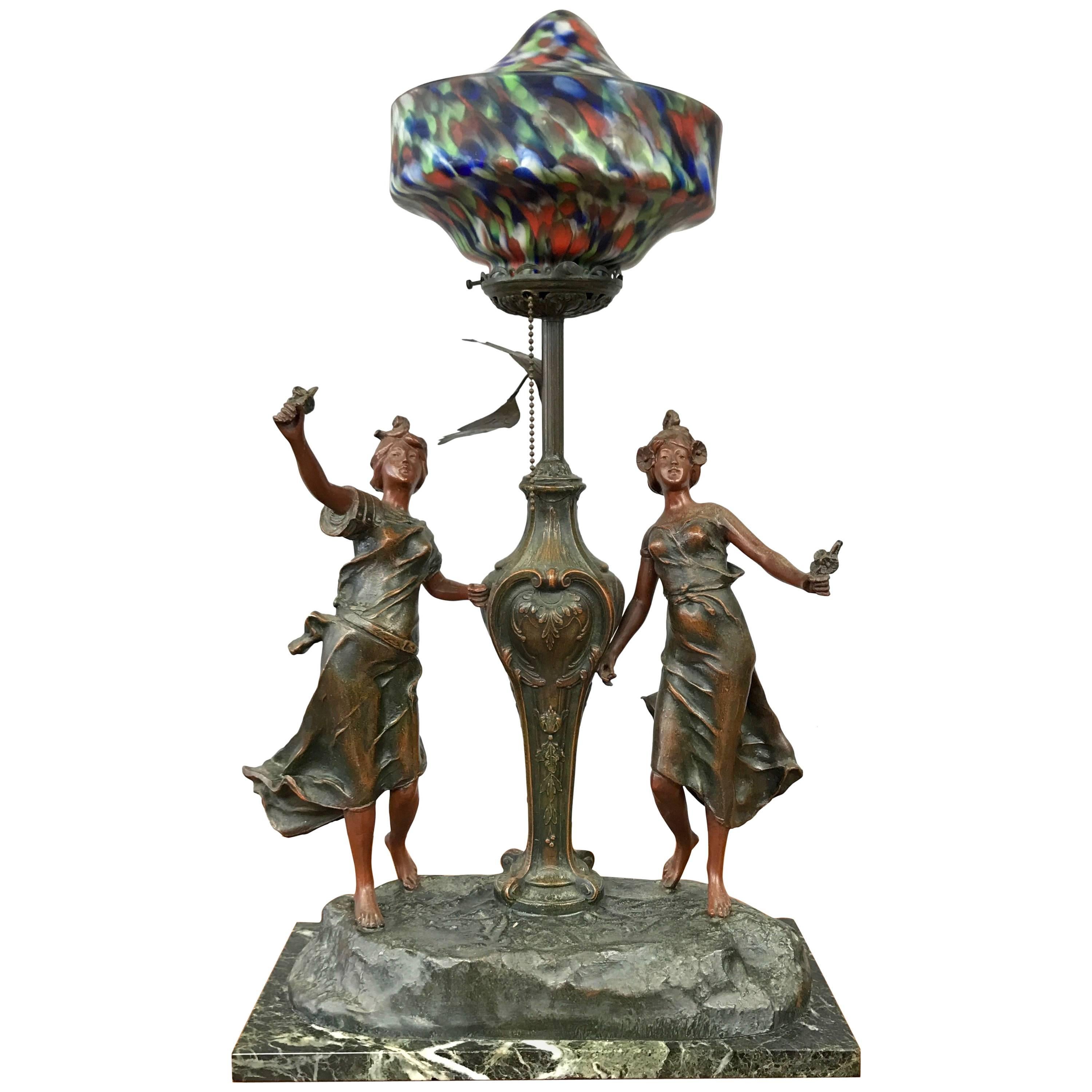 Französische figurale Jugendstil-Tischlampe im Art nouveau-Stil in der Art von L & F Moreau im Angebot