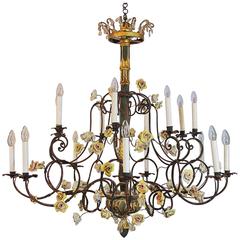 Italian Late 19th Century Wood and Iron Chandelier with Roses in Porcelain