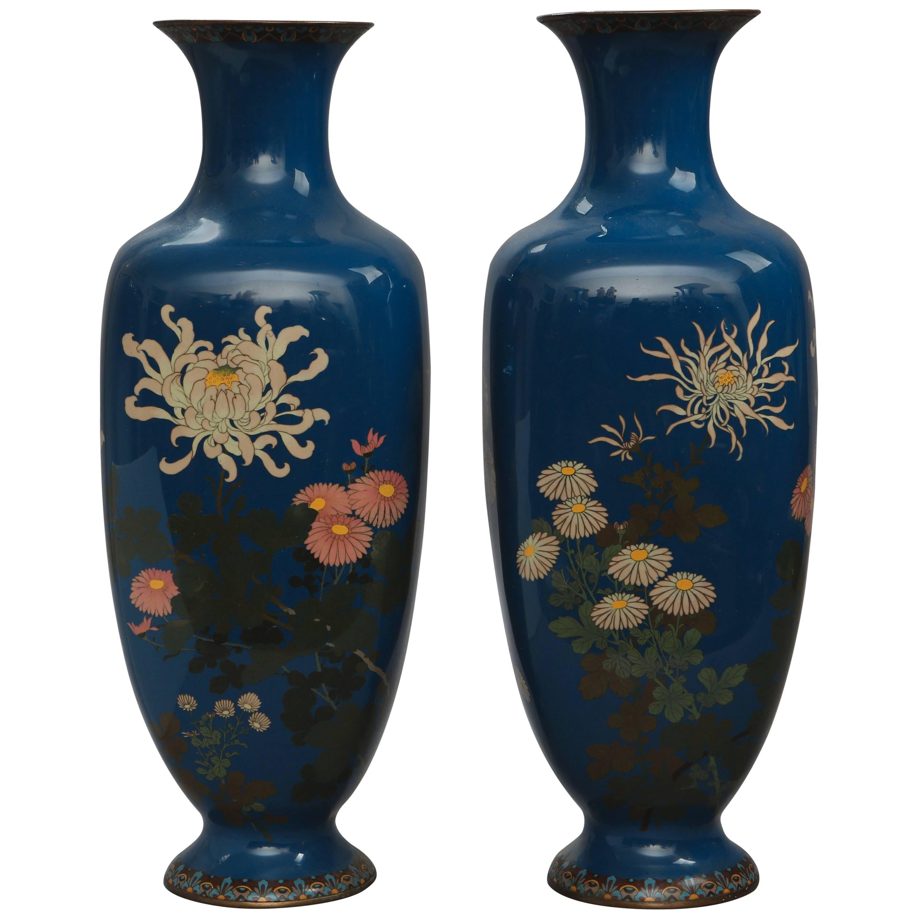 Pair of 19th Century Japanese Cloisonné Square-Shaped Vases with Flaring Necks For Sale