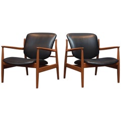 Finn Juhl Lounge Chairs FD 136