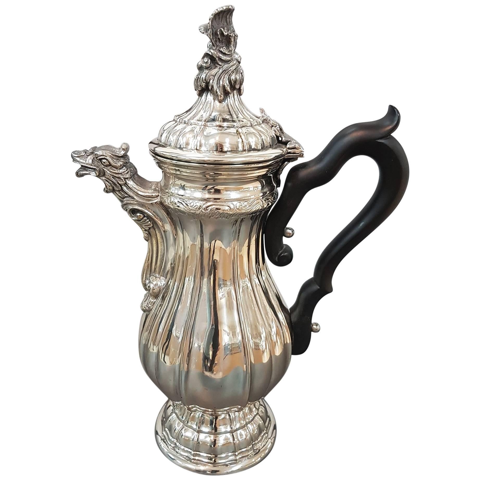 Cafetière italienne en argent du 20ème siècle de style néo-renaissance vénitienne