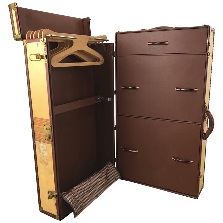 1920s Steamer Wardrobe Travel Trunk Made by Mendel Tourist at