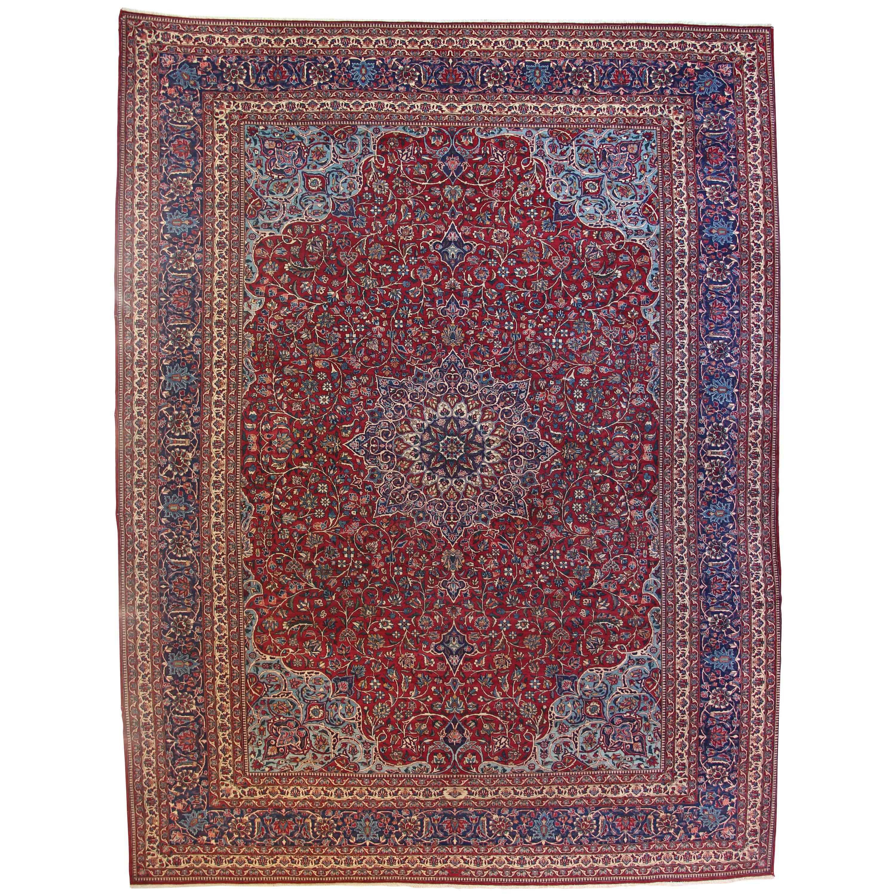 Early 20th Century Ispahan Rug, Imperial Workshop of Shah, circa 1920, Iran For Sale
