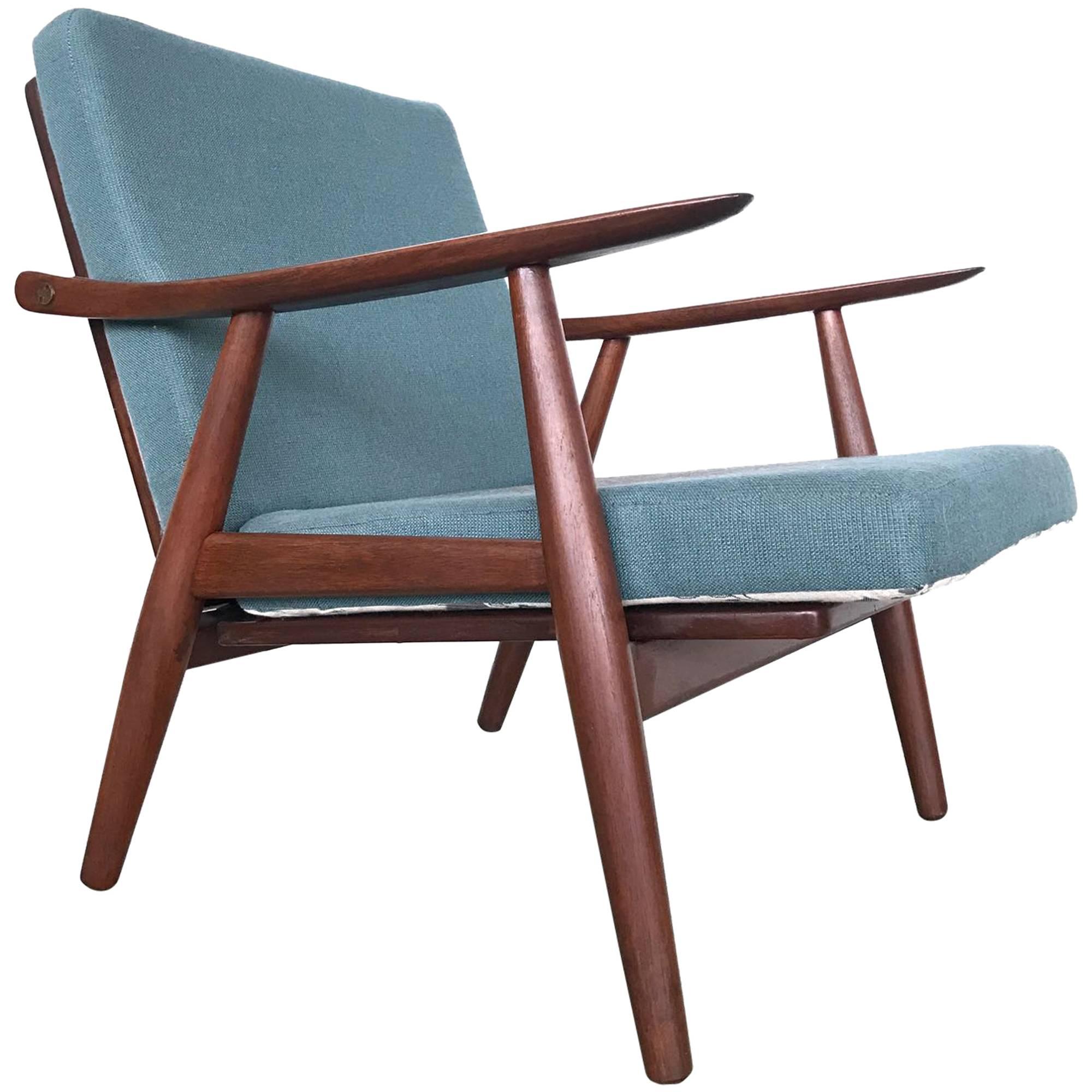 Hans Wegner GE270 Armchair