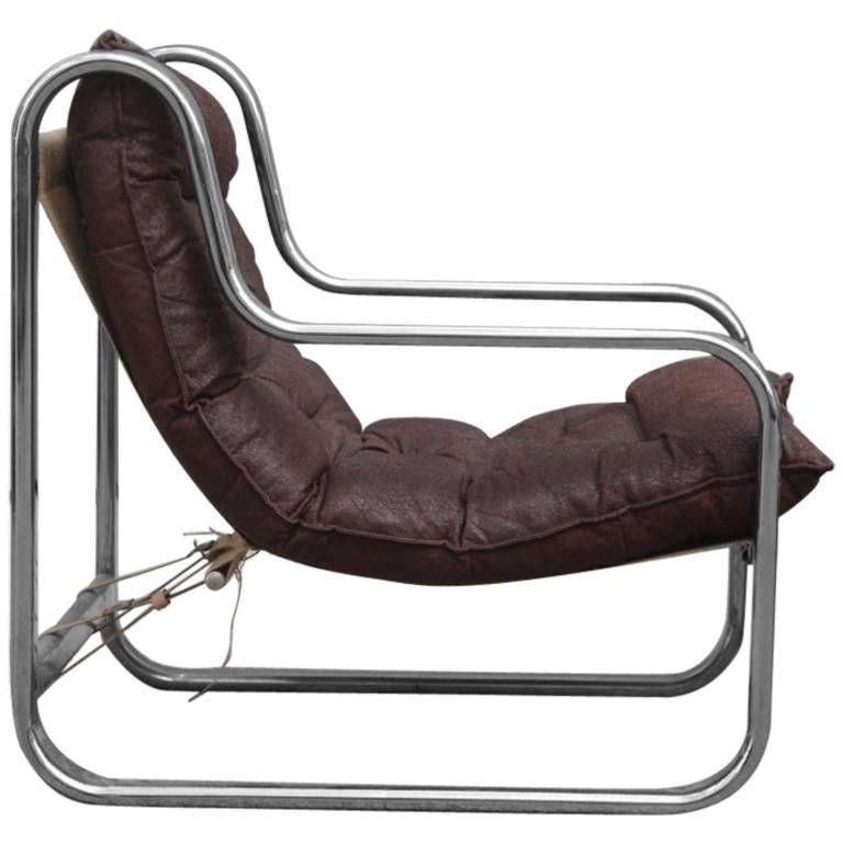 Living Room of the 1970s Leather and Curved Chrome Metal Italian Design For Sale