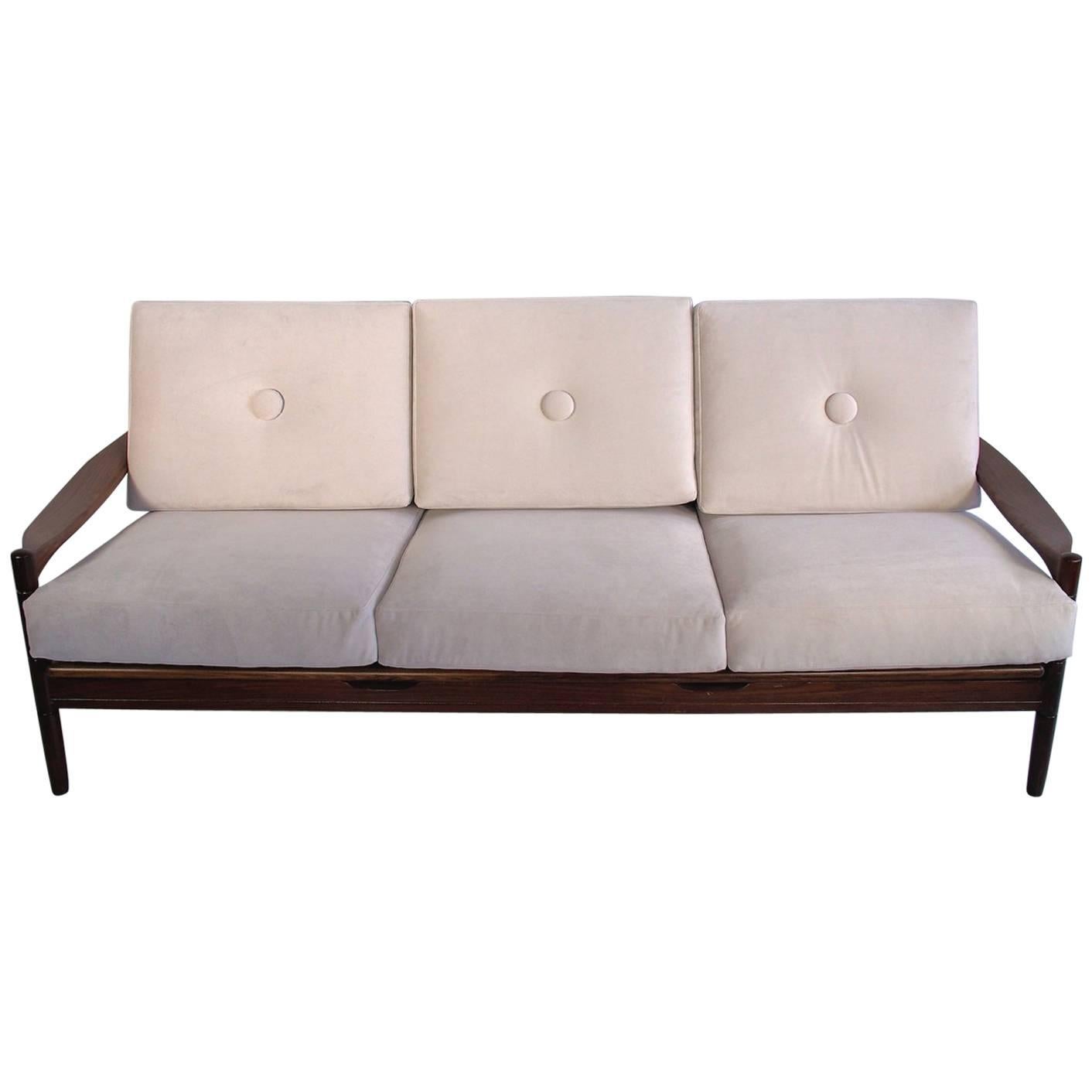 Scandinavian Modern Style Three-Seat White Sofa with Wooden Frame