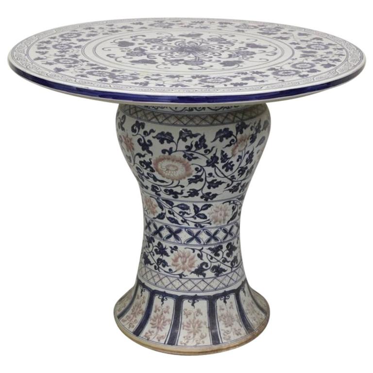 Chinese Blue And White Porcelain Round Table For At 1stdibs Chinese Blue And White Porcelain Round Table 1