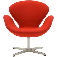 Arne Jacobsen Swan Chair for Fritz Hansen