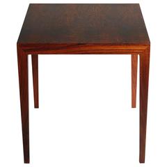 Severin Hansen Jr pour Haslev Møbelsnedkeri Table d'extrémité en bois de rose brésilien