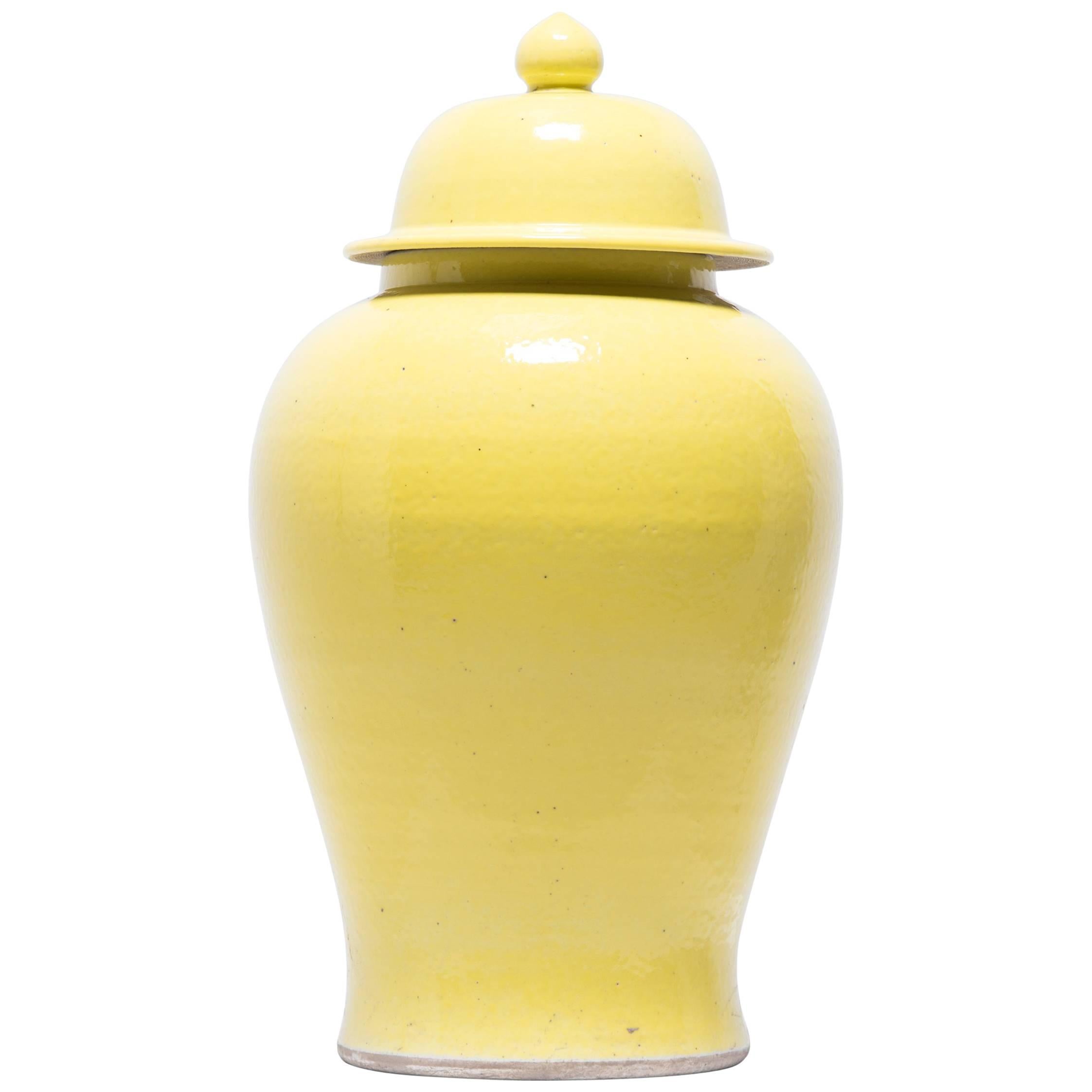 Chinese Citron Baluster Jar For Sale
